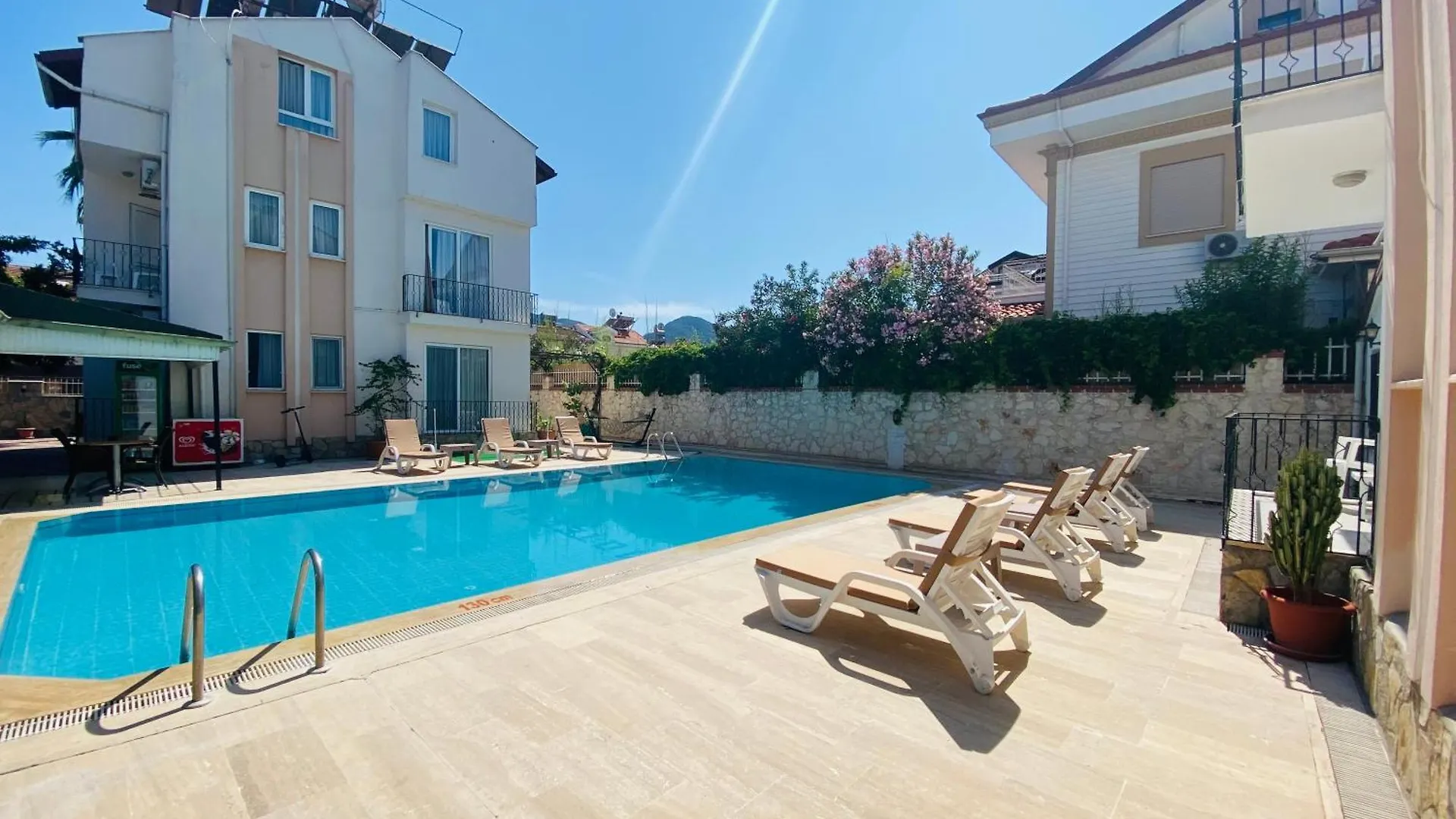 Cam Hotel Fethiye