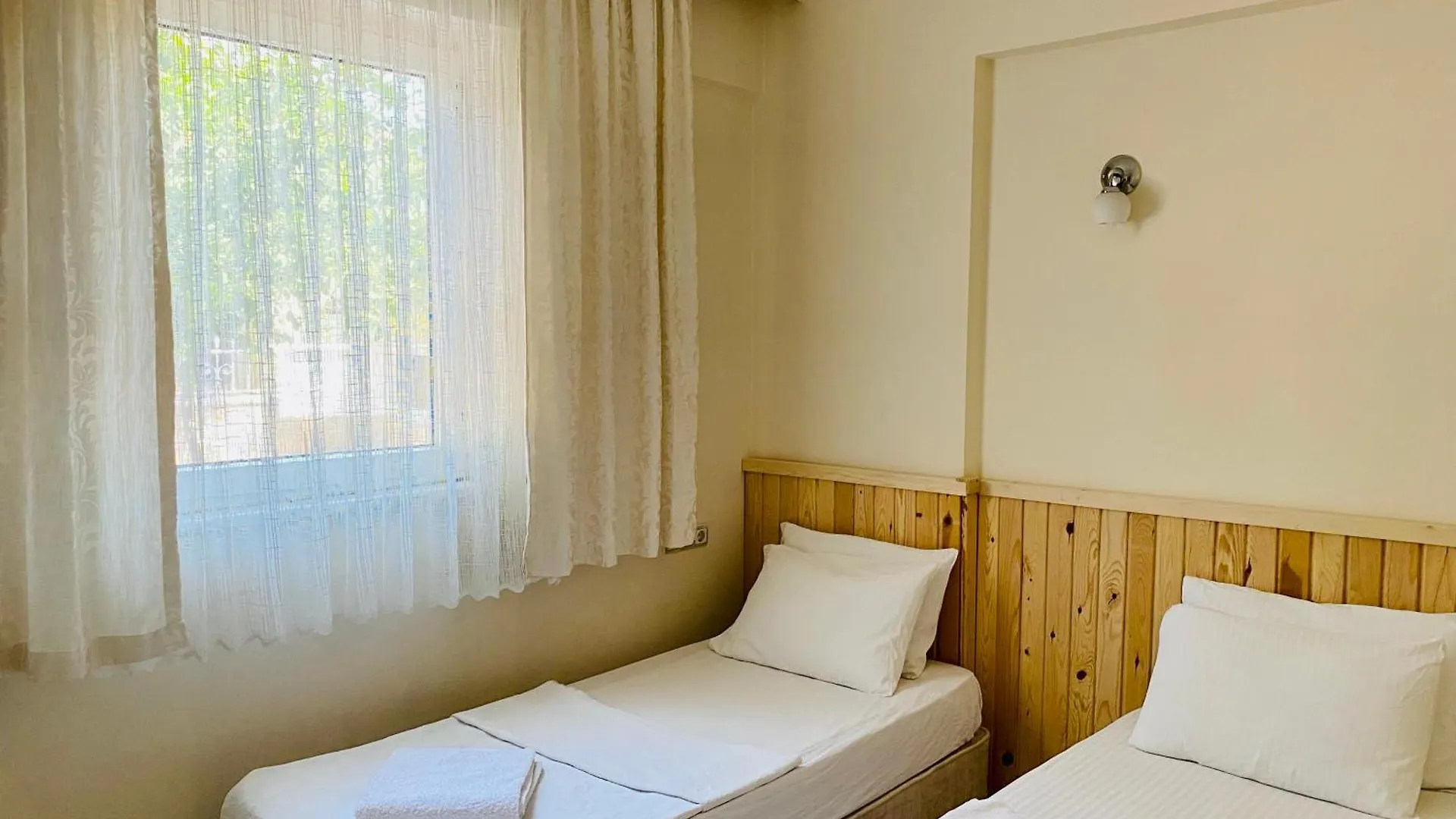 Cam Hotel Fethiye