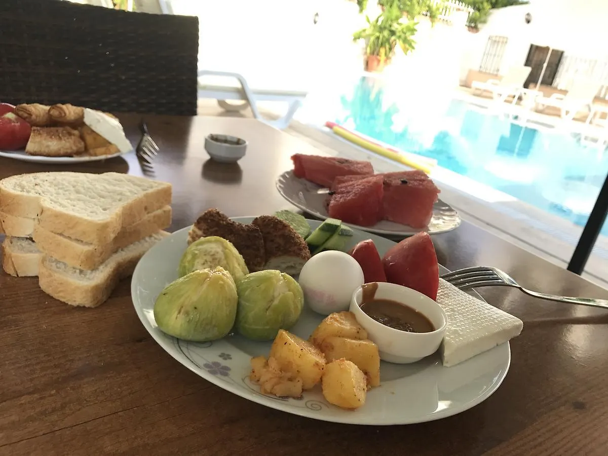 Cam Hotel Fethiye