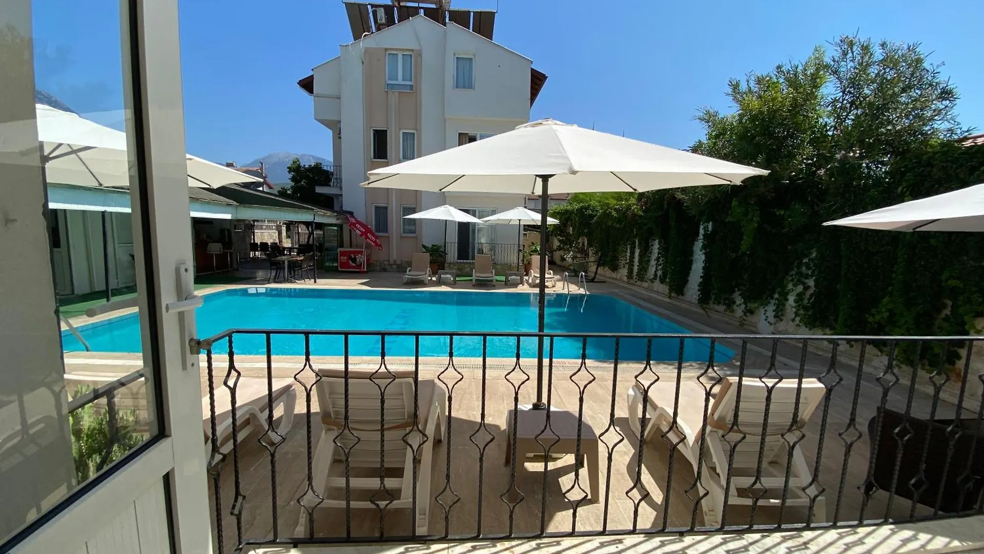Cam Hotel Фетхие