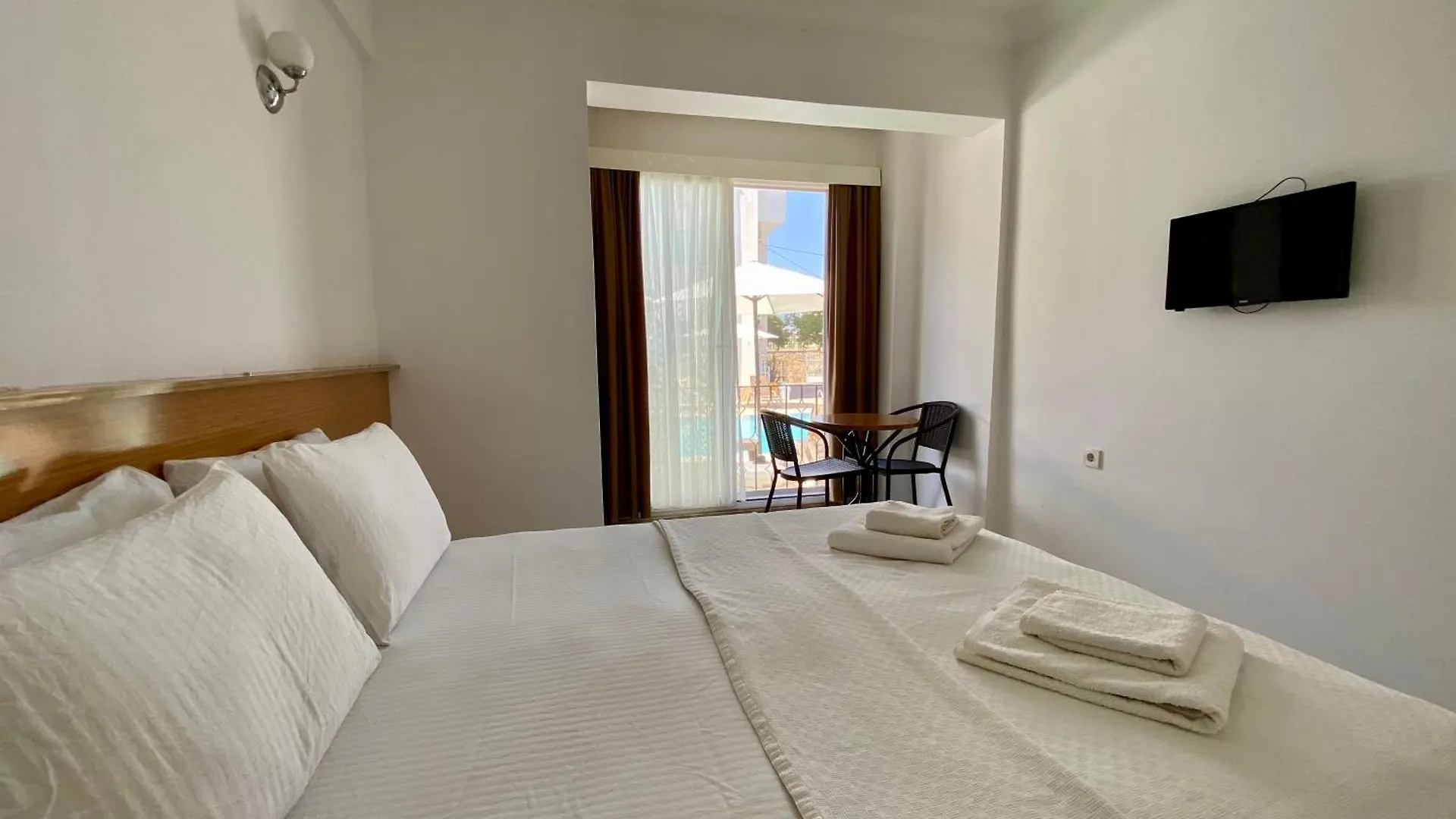 Cam Hotel Фетхие 0*,