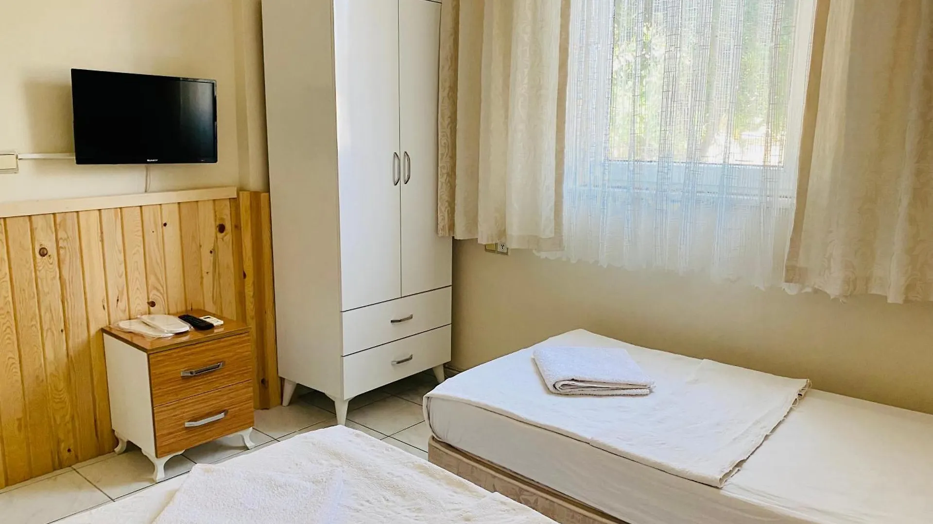 Cam Hotel Фетхие
